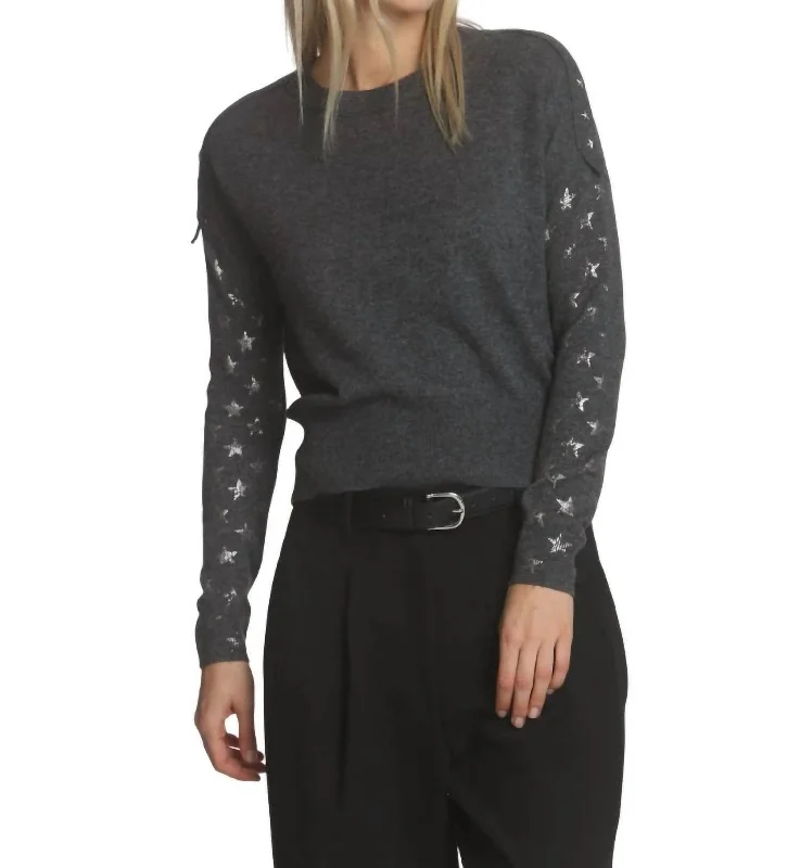 Casual Chic Zoe Star Stud Top In Charcoal
