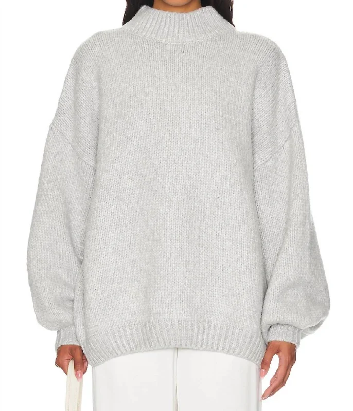 Soft Feel Bellamy Chunky Knit Pullover In Heather Grey