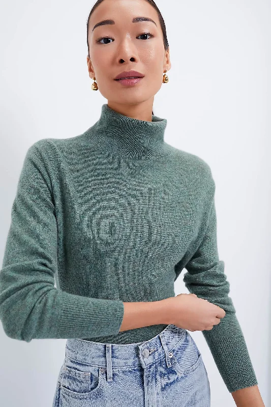 Simple Elegance Pine Green Cashmere Turtleneck Sweater
