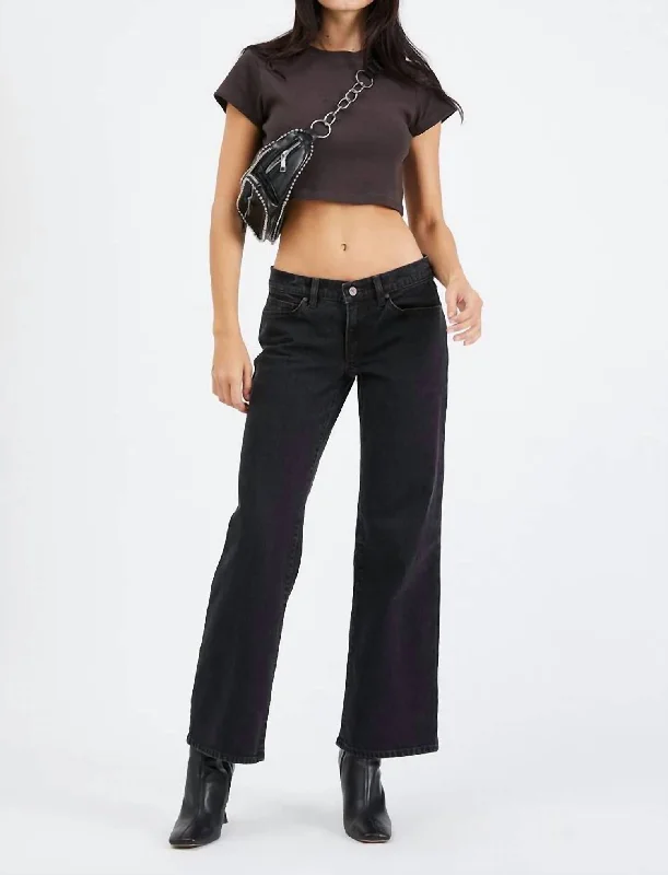 Elegant Design 99 Low Wide Jeans In Black Box