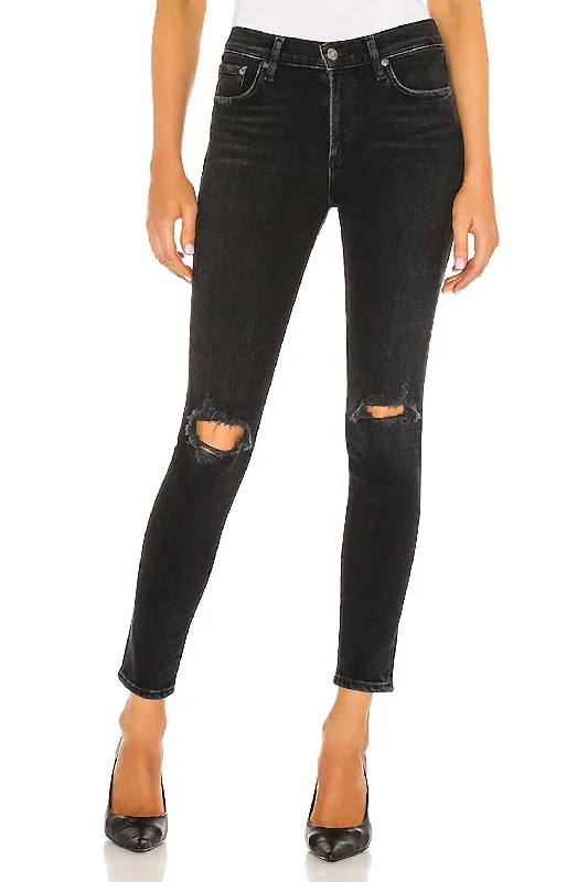 Artistic Temperament Sophie Mid Rise Ankle Jeans In Trademark
