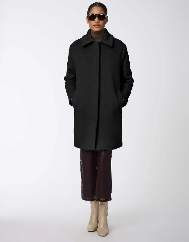 Low-key Luxury Modern Line Wool Coat