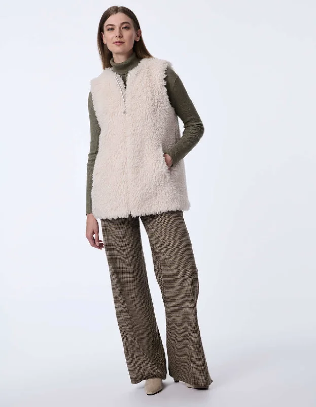Lazy Style Everly Faux Fur Vest