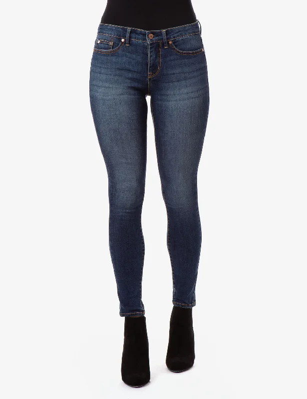 Simple Elegance REPREVE® MID-RISE JEGGING