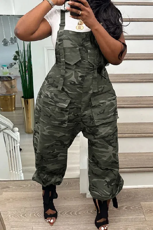 All-Day Wear Stylish Camo Print Flap Pocket Jumpsuit