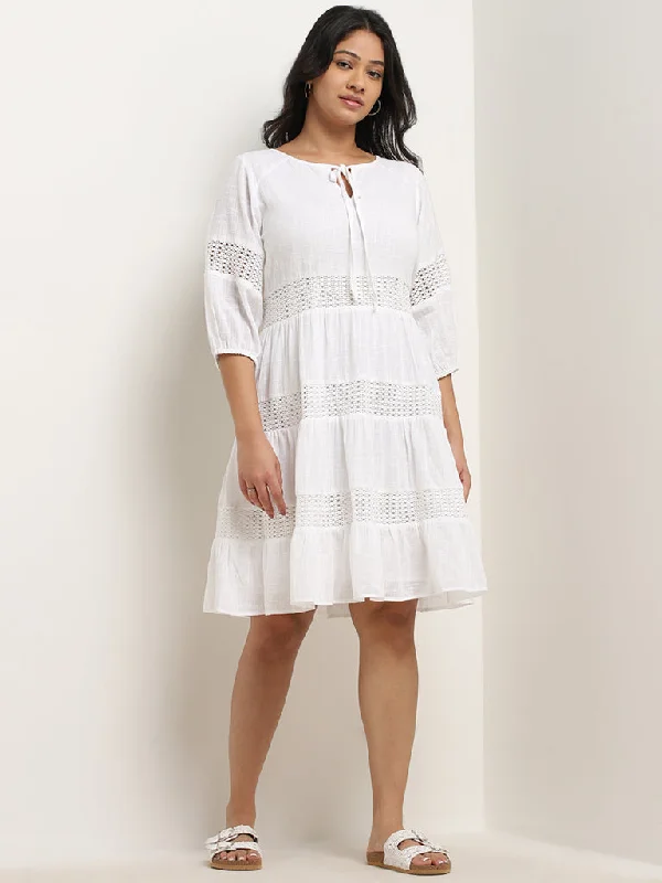 Comfortable Lounge Wear Gia White Crochet-Detailed Tiered Cotton Dress
