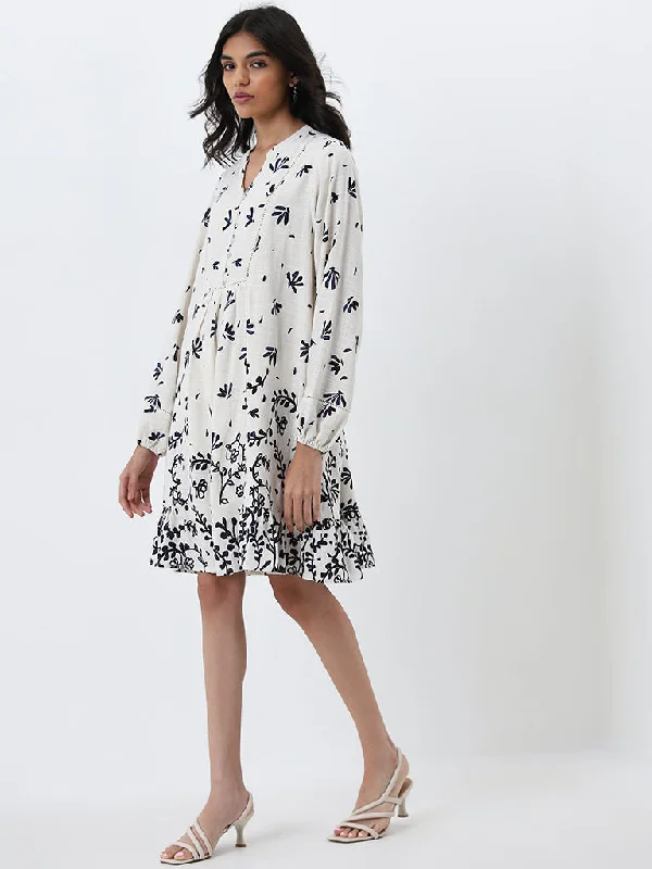 Casual Ease LOV Off-White Botanical Printed A-Line Dress