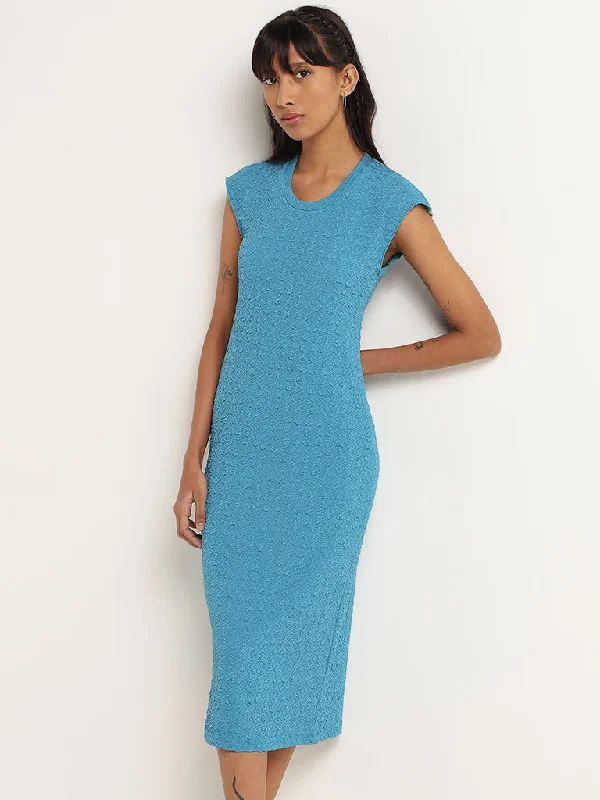Relaxed Dresses Nuon Blue Textured Midi Dress