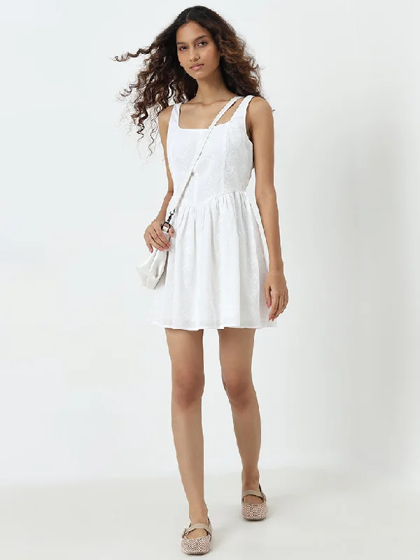 Party Wear Nuon White Schiffli Detailed A-Line Cotton Dress