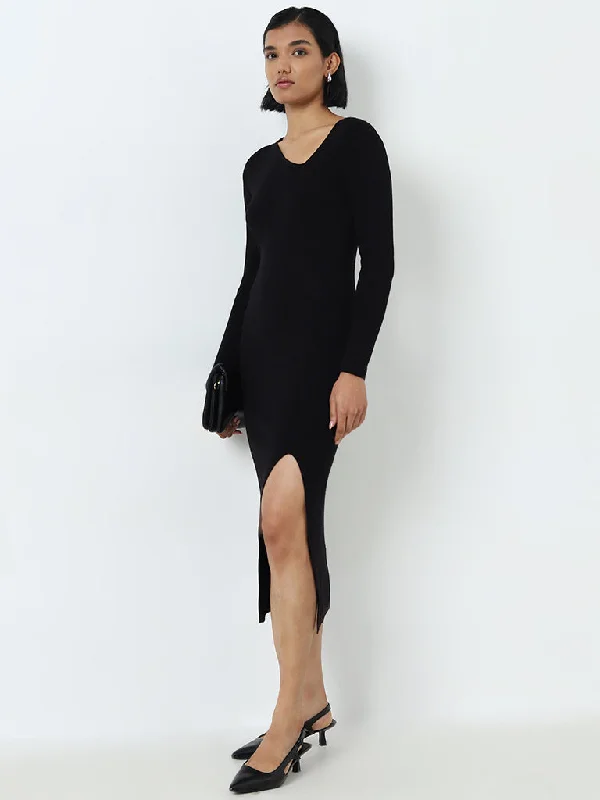 Carefree Wardrobe Black Bodycon Dress