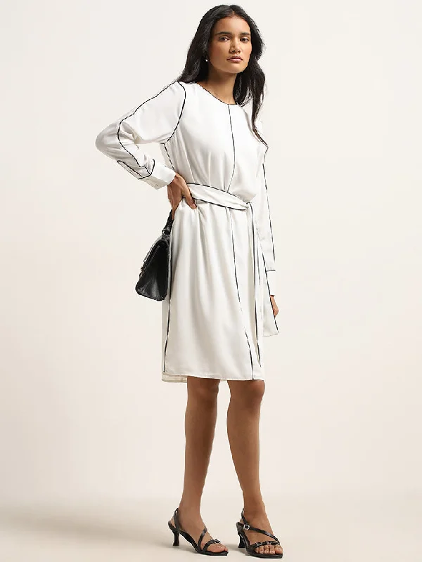 Comfortable Fashion Wardrobe Ivory A-Line Dress with Belt