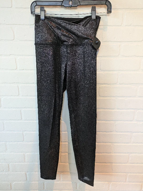 Luxury Classic Black Athletic Leggings Beyond Yoga, Size 4