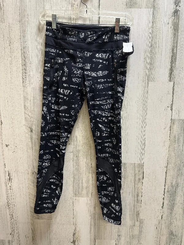 Retro Design Black Athletic Leggings Lululemon, Size 4
