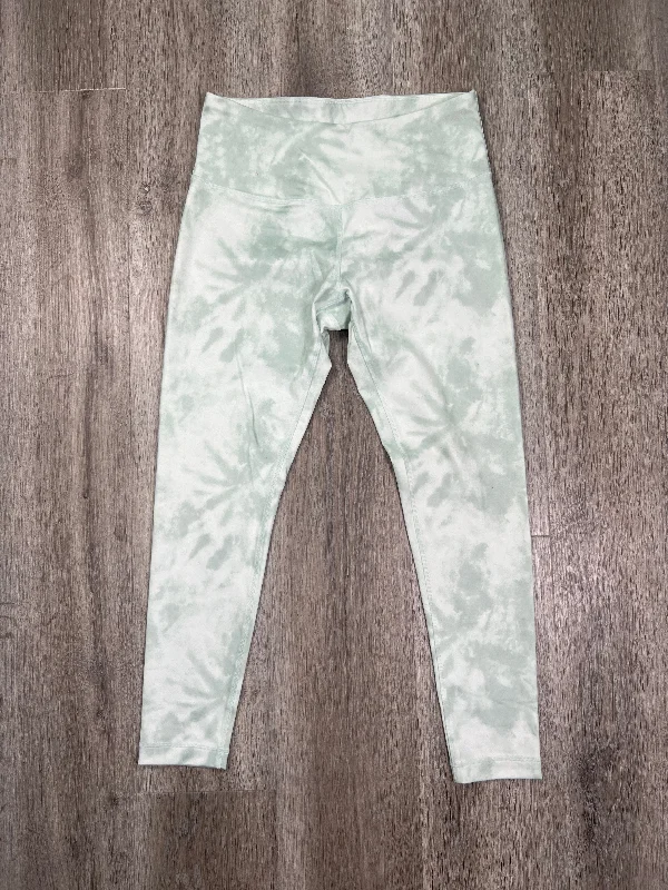 Classic Series Green Athletic Leggings Mondetta, Size M