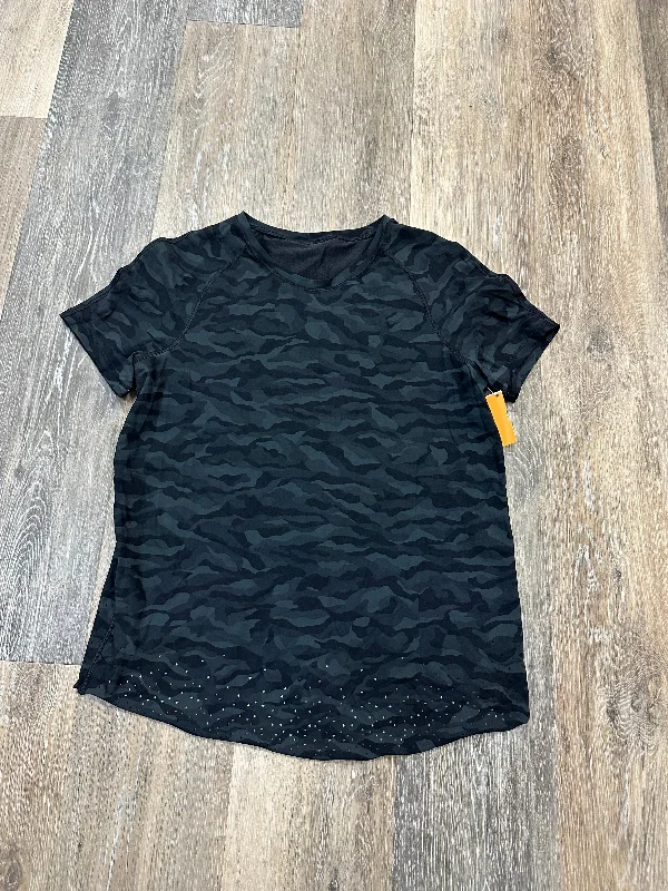 Cozy Outfit Athletic Top Short Sleeve By Lululemon In Camouflage Print, Size: S
