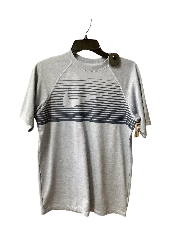 Trendy Layers Athletic Top Short Sleeve By Nike Apparel In Blue, Size: S