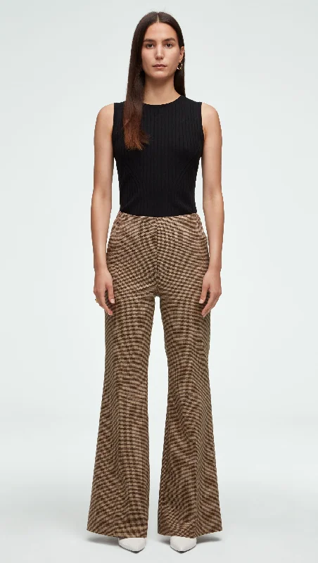 Casual Elegance High-Waisted Flare Trouser in Stretch Wool | Brown Houndstooth