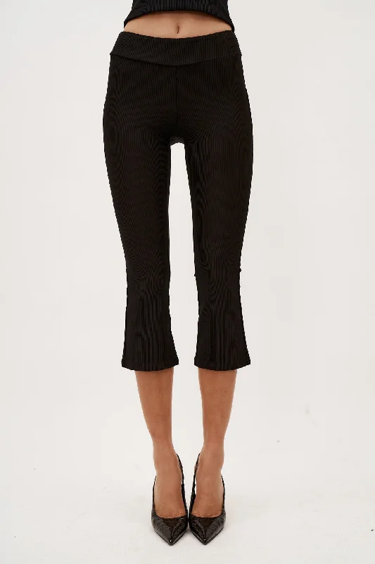 High Street Fashion Marie Noir Capri