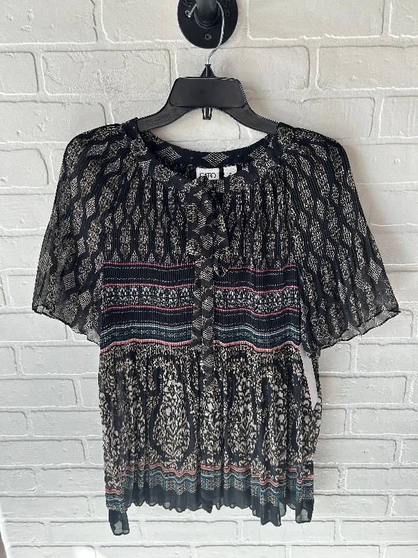 Embroidery Design Top Short Sleeve By Cato In Black & Cream, Size: Xl