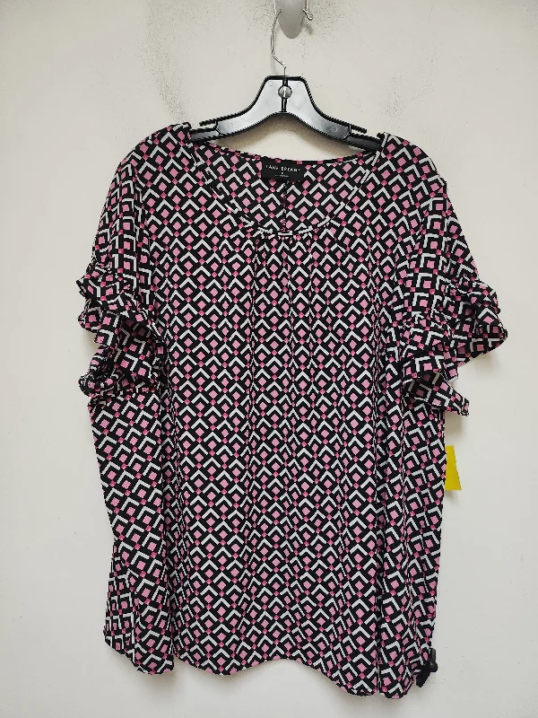 Light Fit Top Short Sleeve By Lane Bryant In Black & Pink, Size: 2x