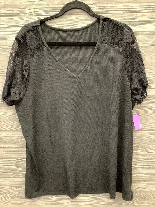 Soft Looks Top Short Sleeve By Shein In Black, Size: 3x