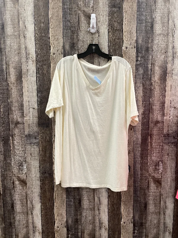 Top Short Sleeve By Terra & Sky In Ivory, Size: 2x