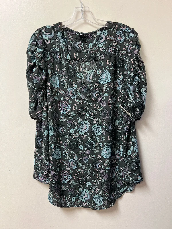 Sports And Leisure Top Short Sleeve By Torrid In Grey, Size: 2x
