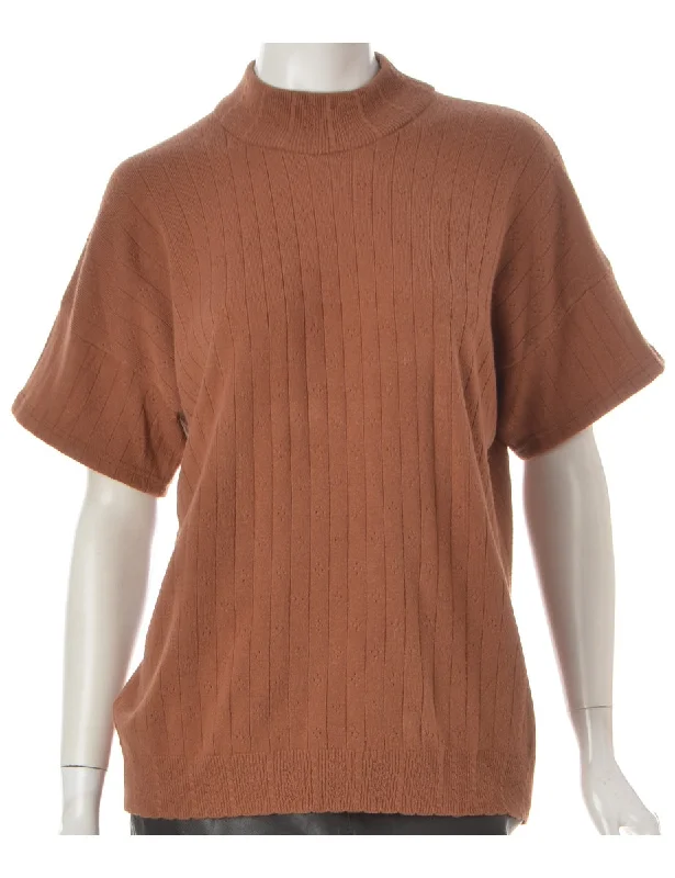 Trendy Items Label Sandy Short Sleeve Turtle Neck