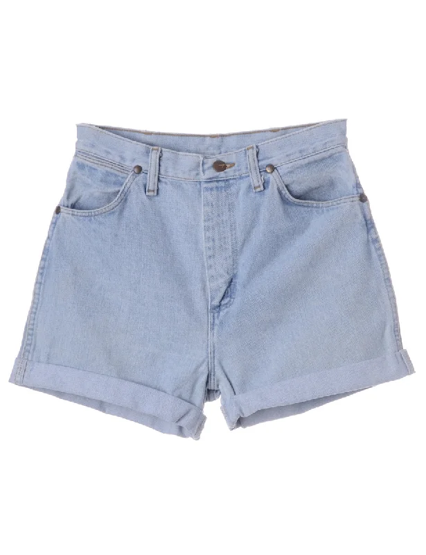 Trendy Comfort Wear Label Roll Hem Light Wash Denim Shorts