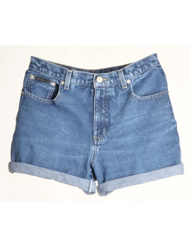 Age-reducing Style Label Rolled Hem Stone Wash Denim Shorts