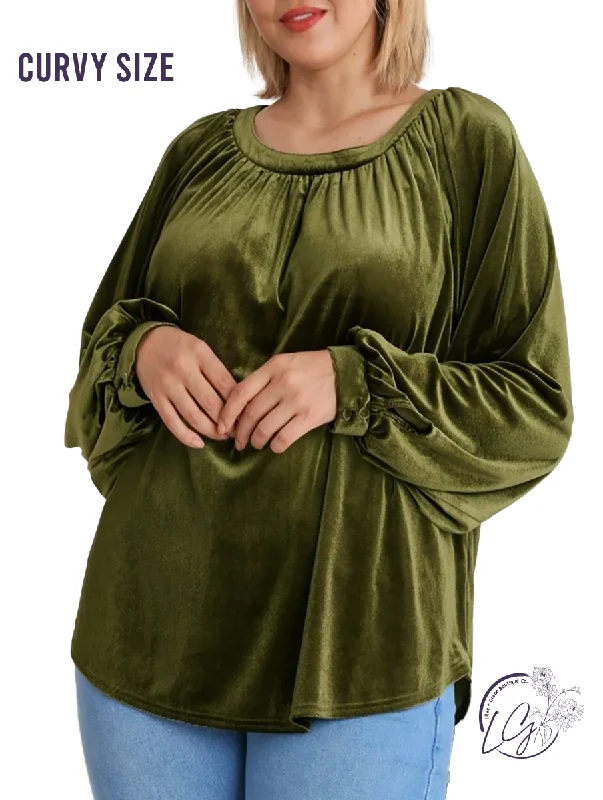 Everyday Comfort Curvy Feeling Festive Velvet Top