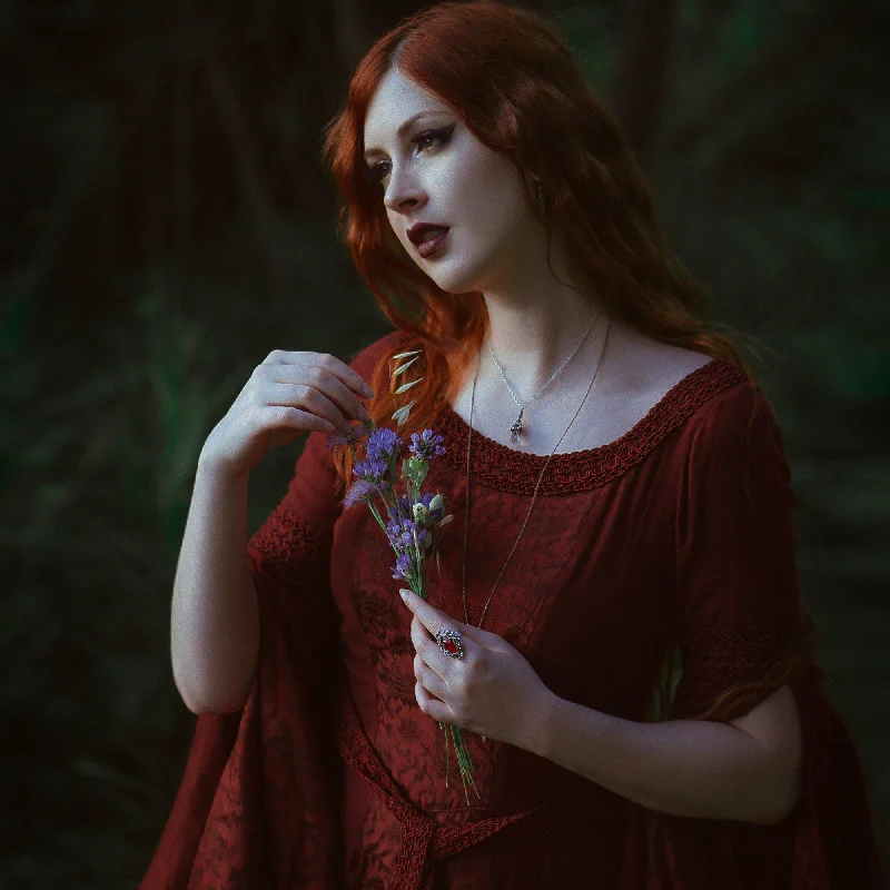 Urban Style Eowyn Maxi