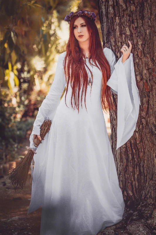Innovative Design Huntress Maxi Chemise