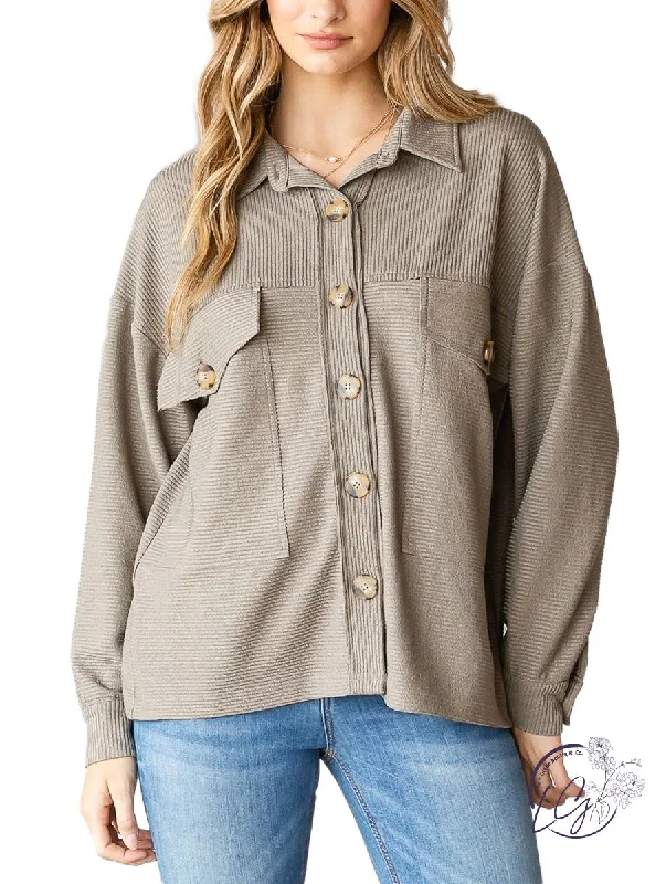 Minimal Style Effortless Comfort Button-Down